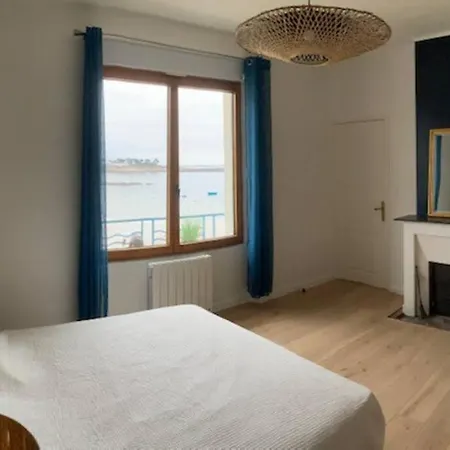 3p 70m2, Vue Mer, Et Port De Lomener アパート