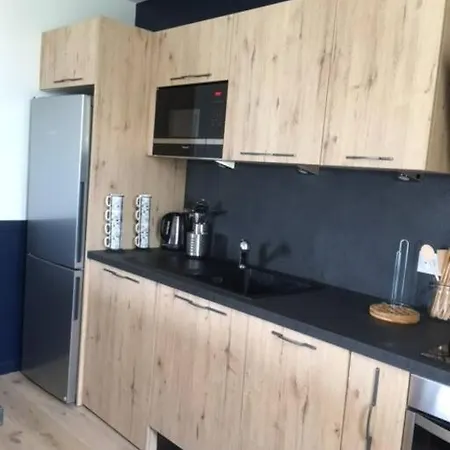 3p 70m2, Vue Mer, Et Port De Lomener アパート *