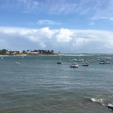 3p 70m2, Vue Mer, Et Port De Lomener